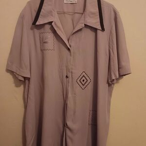 Pride & Joy Blouse, Women’s Plus Size 1X, Purple Embroidered Slit Short Slv Vntg